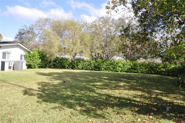 7400 SW 116th St, Pinecrest, FL 33156