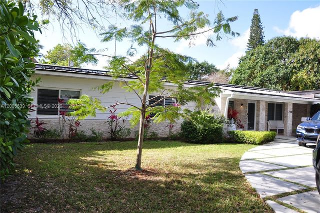7400 SW 116th St, Pinecrest, FL 33156