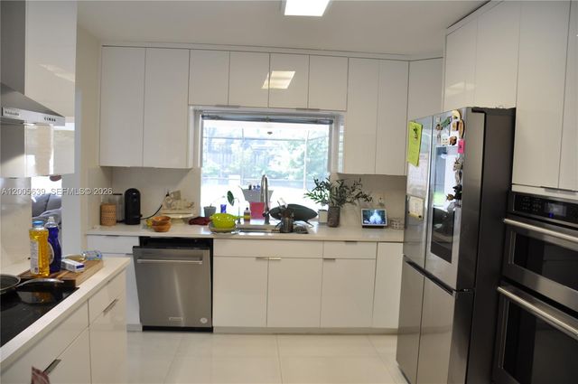 7400 SW 116th St, Pinecrest, FL 33156