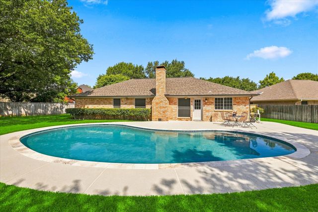 3 Roaring Creek Court, Trophy Club, TX 76262