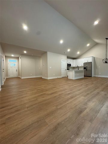 403 Scarlett Oak Court NE, Lenoir, NC 28605