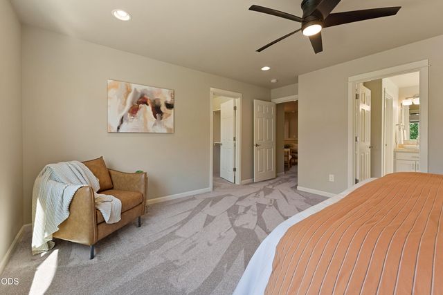2968 NW Chianti Lane, Bend, OR 97703