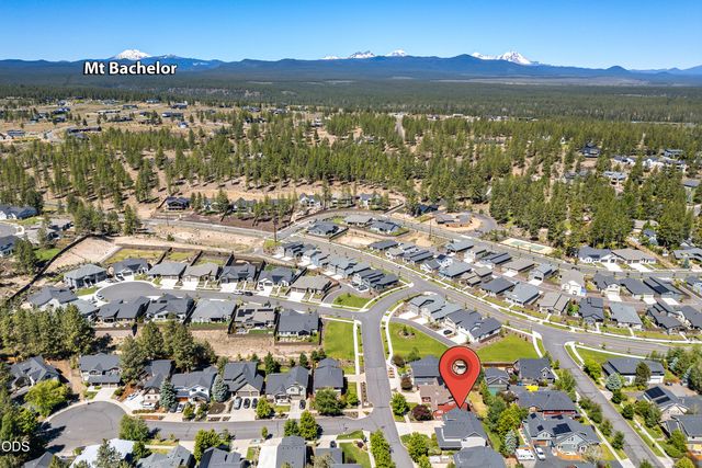 2968 NW Chianti Lane, Bend, OR 97703