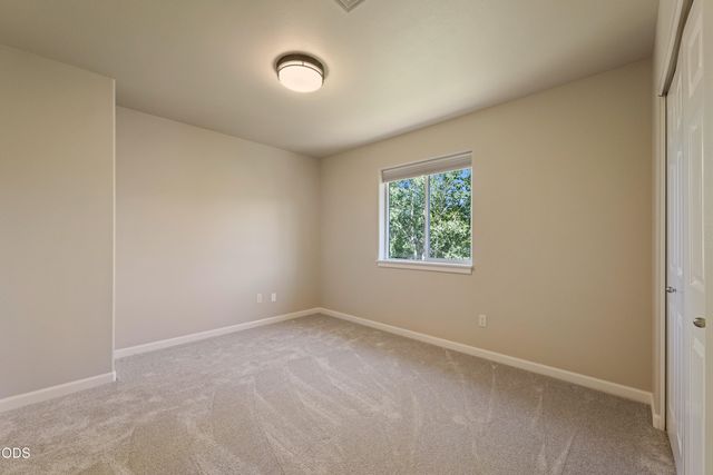 2968 NW Chianti Lane, Bend, OR 97703