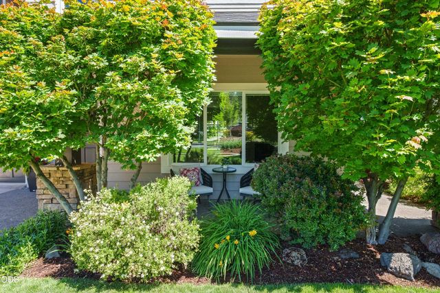2968 NW Chianti Lane, Bend, OR 97703