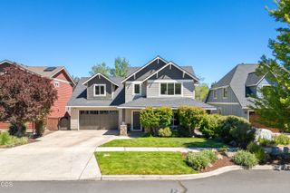 2968 NW Chianti Lane, Bend, OR 97703