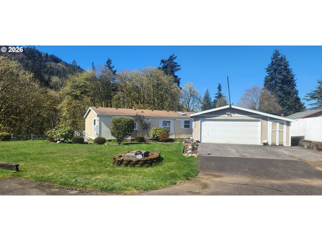 700 PACIFIC St, Columbia City, OR 97018