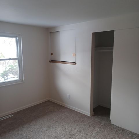 340 E Dublin Granville Road, Worthington, OH 43085