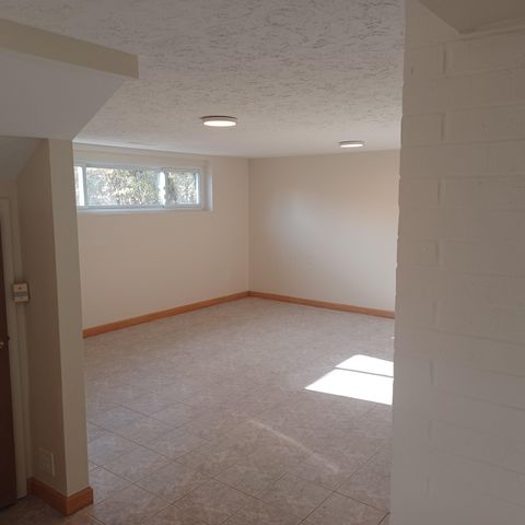 340 E Dublin Granville Road, Worthington, OH 43085