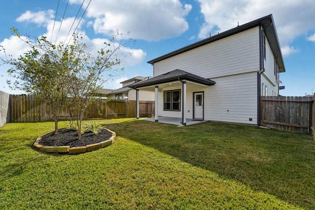 12223 Danza Drive, Willis, TX 77318