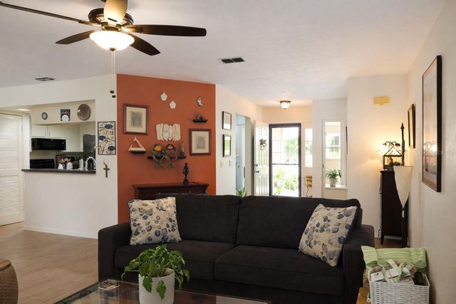 1728 N ENVOY DRIVE, Crystal River, FL 34423