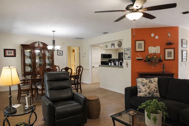 1728 N ENVOY DRIVE, Crystal River, FL 34423