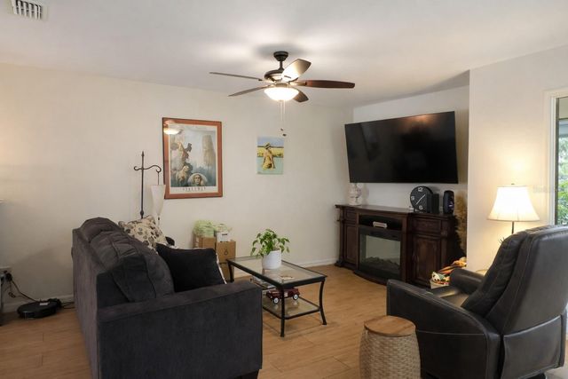 1728 N ENVOY DRIVE, Crystal River, FL 34423