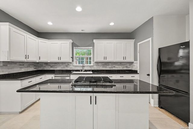 130 GROVELAND PL, San Antonio, TX 78209