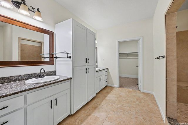 130 GROVELAND PL, San Antonio, TX 78209
