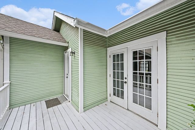 130 GROVELAND PL, San Antonio, TX 78209