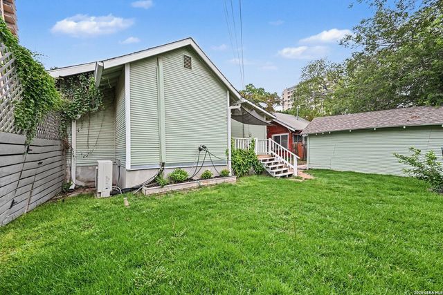 130 GROVELAND PL, San Antonio, TX 78209