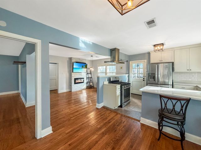 2790 UNION AVE, Memphis, TN 38111