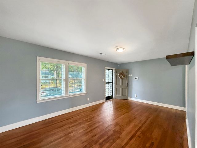 2790 UNION AVE, Memphis, TN 38111