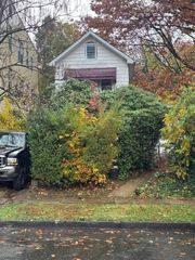 144 Shepard Ave, East Orange City, NJ 07018