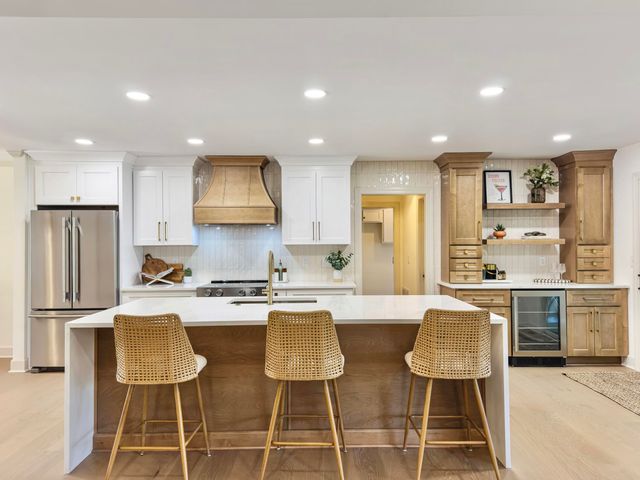 683 Serotina Court, Mount Pleasant, SC 29464