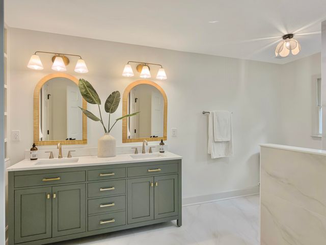 683 Serotina Court, Mount Pleasant, SC 29464