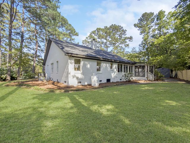 683 Serotina Court, Mount Pleasant, SC 29464