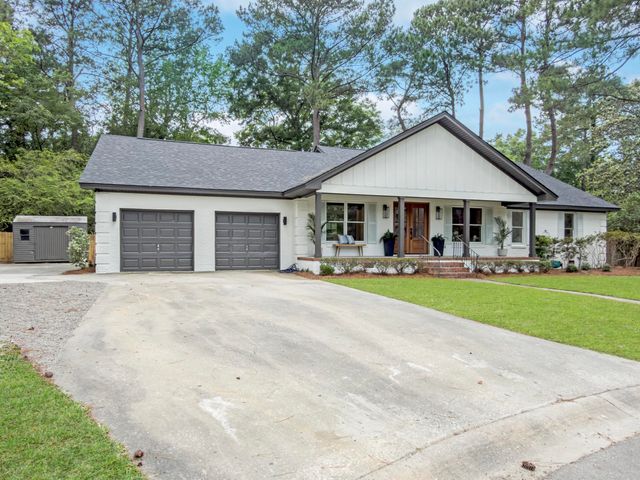 683 Serotina Court, Mount Pleasant, SC 29464