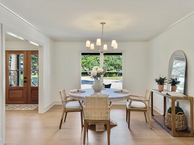 683 Serotina Court, Mount Pleasant, SC 29464