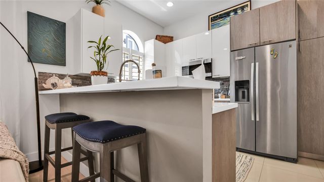 816 NE 7TH Street, Fort Lauderdale, FL 33304