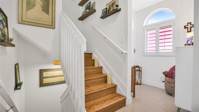 816 NE 7TH Street, Fort Lauderdale, FL 33304