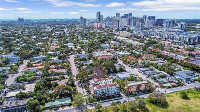 816 NE 7TH Street, Fort Lauderdale, FL 33304