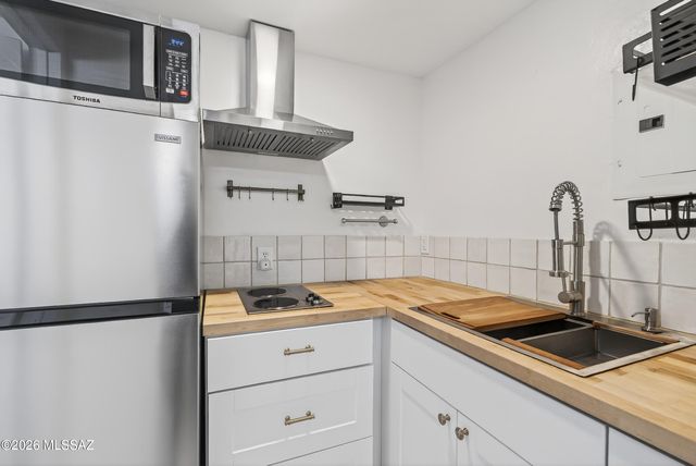 2245 E 8th Street, Tucson, AZ 85719