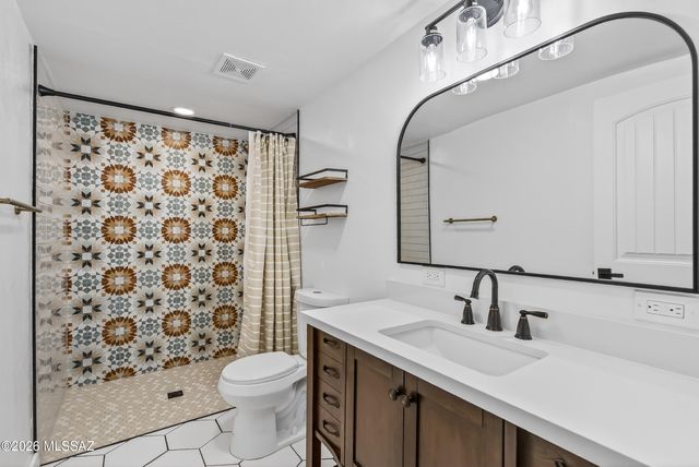 2245 E 8th Street, Tucson, AZ 85719