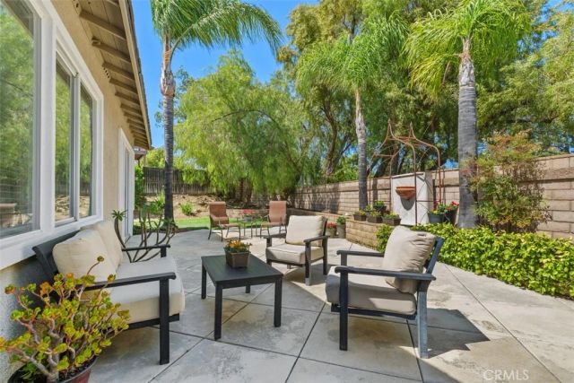 37672 Oxford Drive, Murrieta, CA 92562
