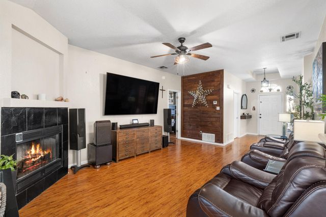 302 Adkins CV, Georgetown, TX 78626