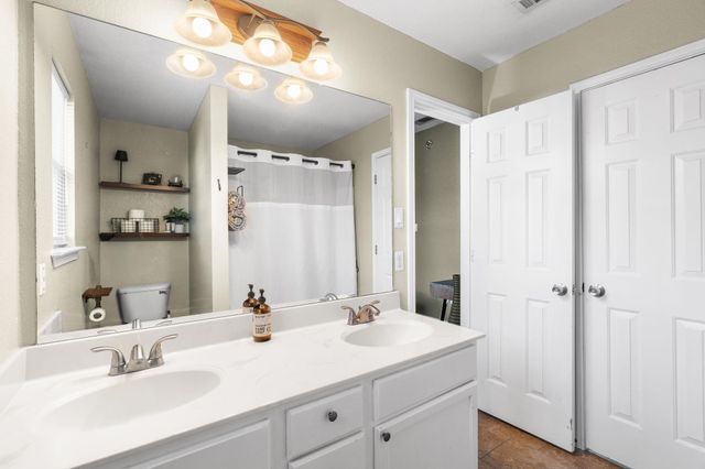 302 Adkins CV, Georgetown, TX 78626