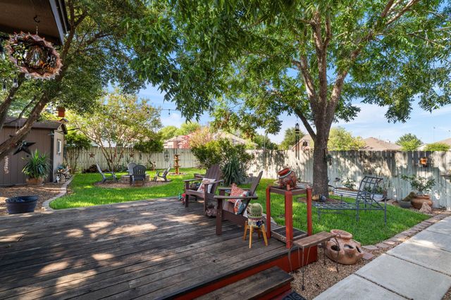 302 Adkins CV, Georgetown, TX 78626