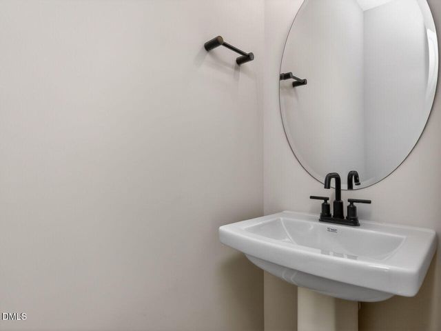 32 Relaxing Way, Pittsboro, NC 27312