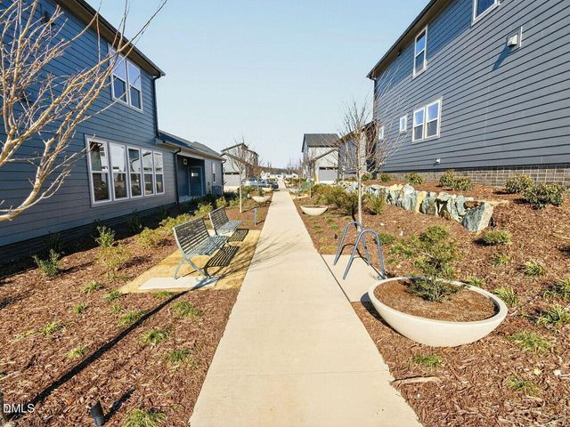 32 Relaxing Way, Pittsboro, NC 27312