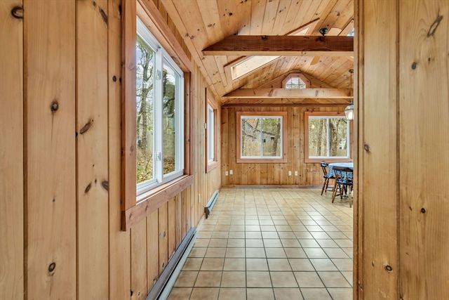 10 Bartlett Rd, Wellfleet, MA 02667