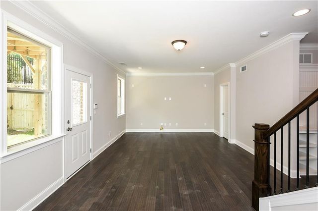 2766 Avington Lane SE, Smyrna, GA 30080