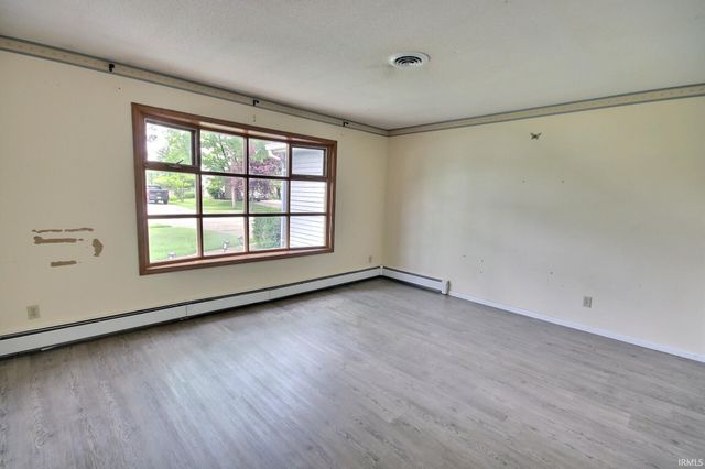 722 Wolverton Drive, Fort Wayne, IN 46825