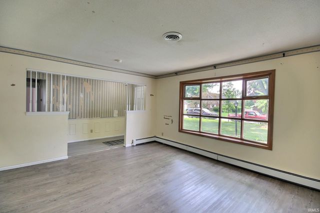 722 Wolverton Drive, Fort Wayne, IN 46825