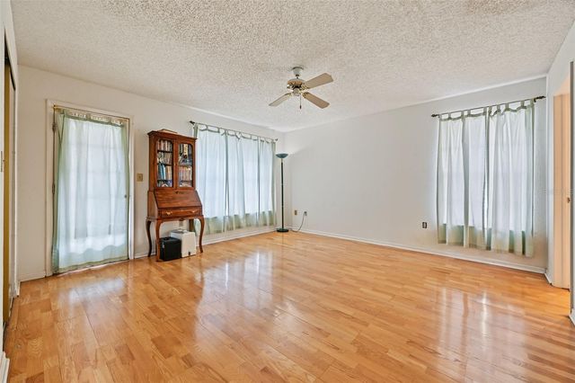 230 125TH AVENUE, Treasure Island, FL 33706