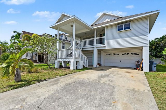 230 125TH AVENUE, Treasure Island, FL 33706