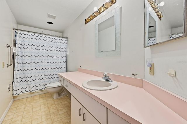 230 125TH AVENUE, Treasure Island, FL 33706