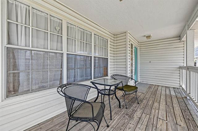 230 125TH AVENUE, Treasure Island, FL 33706