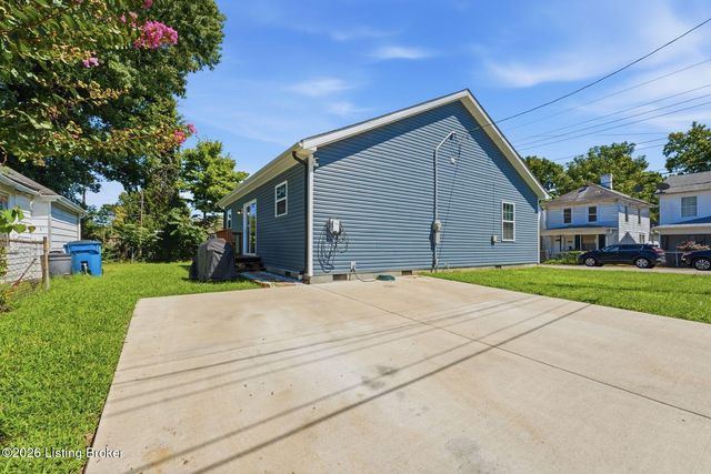 1025 High St, Shelbyville, KY 40065