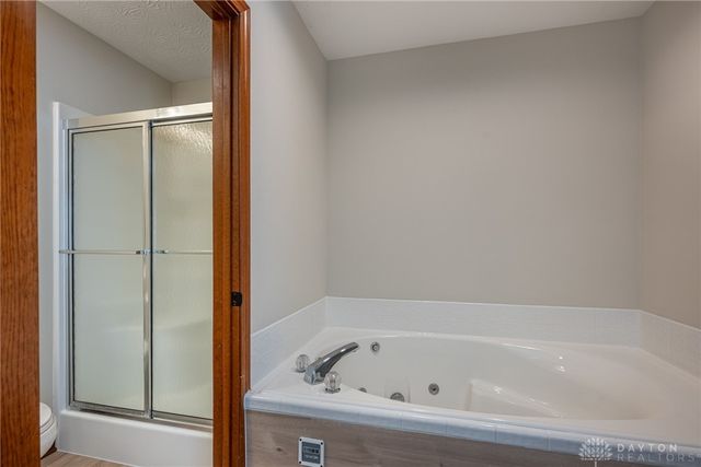 318 Joy Elizabeth Drive, Washington Twp, OH 45458